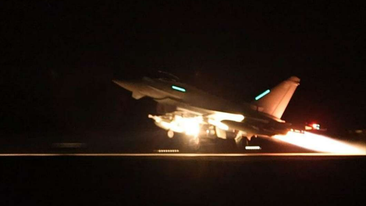 USA und Briten greifen Huthi-Rebellen an! Schwere Nachtangriffe gemeldet - Lage droht zu eskalieren