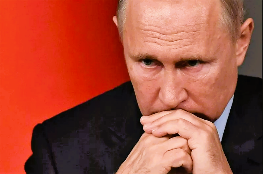 Putin Won't Like This! US Contemplates Sending Powerful Long-Range Missiles to Ukraine!