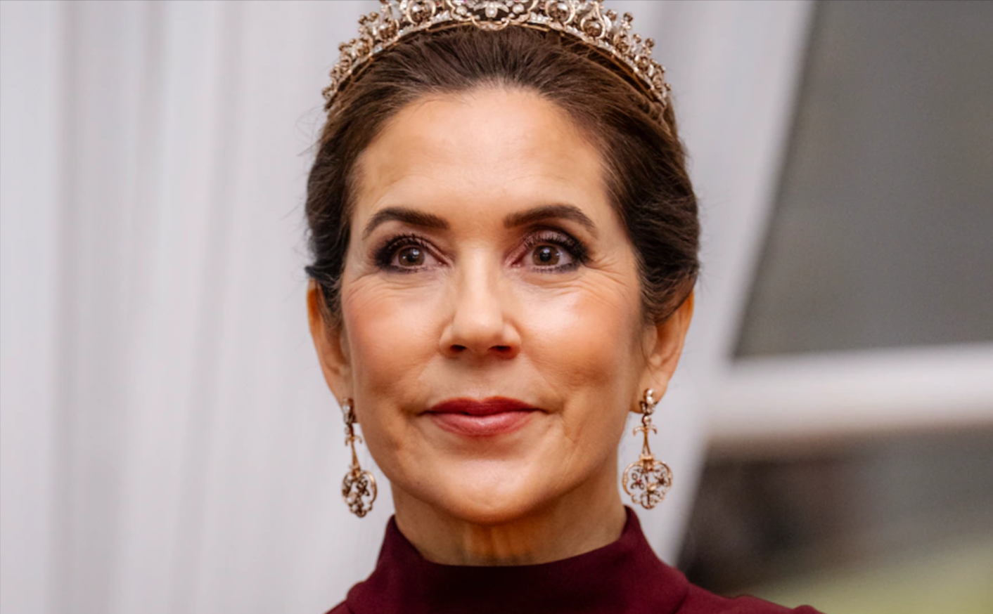 Mary becomes the Queen of the Night: Enthralling performance at the state banquet warms hearts