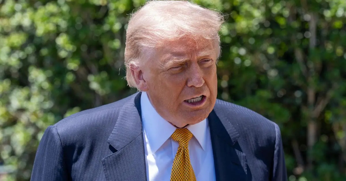 Top Doc Demands Answers After Trump's 'Perfect' Physical and Cognitive Claims