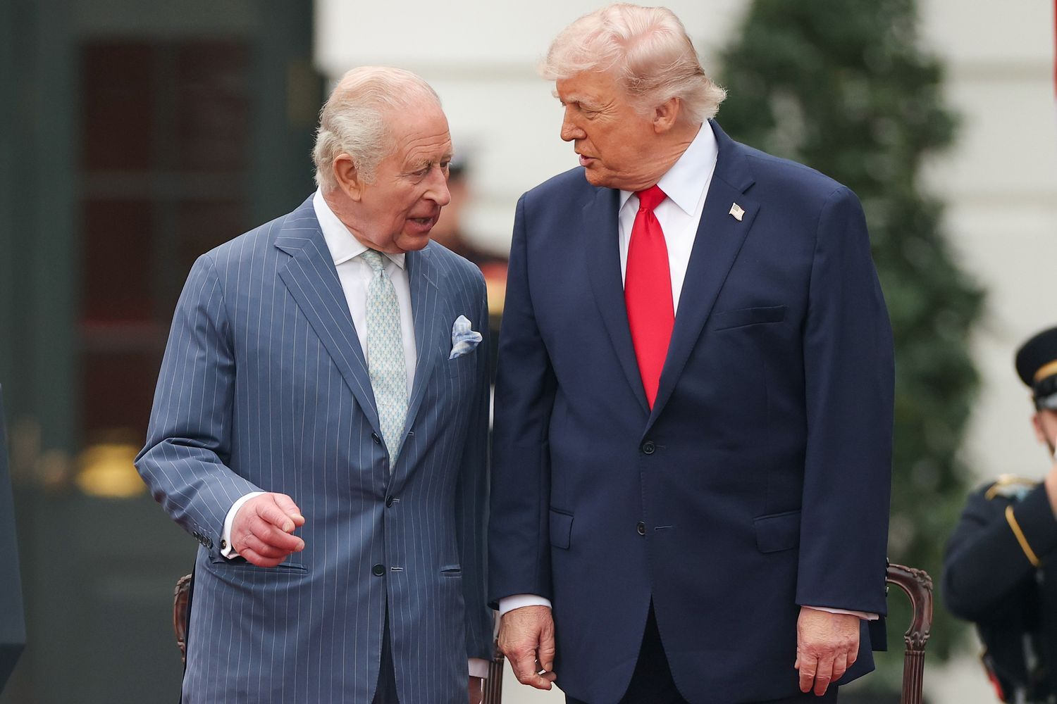 Trump Claims Distant Connection to King Charles — Now He Dreams of Buckingham Palace!