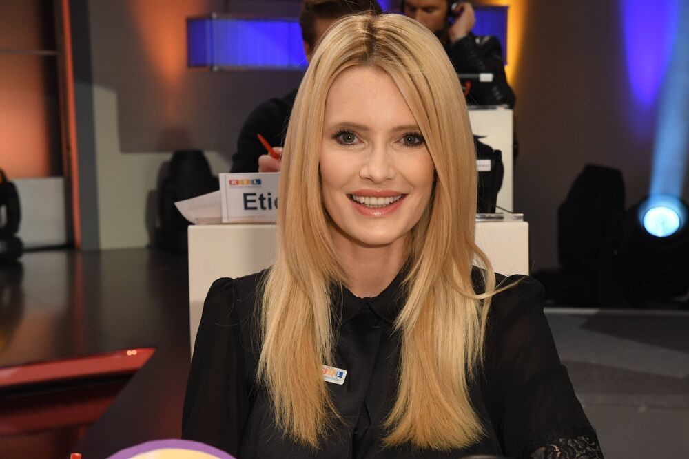 Vater mit 75? Schauspieler Sky du Mont - nach neuer Beziehung - kommt ein Baby?