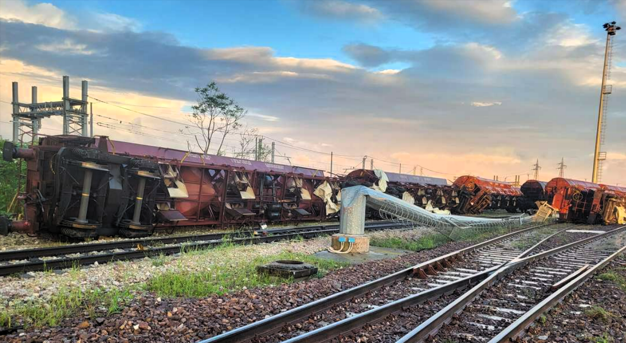 Explosion! Russischer Nachschubzug in Flammen! Nächster Rückschlag für Putin!