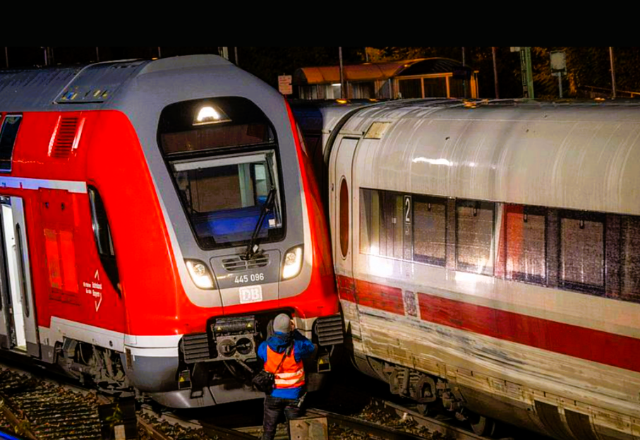 Schweres Zugunglück in Deutschland – Mehrere Todesopfer und Verletzte, Rettungskräfte im Einsatz