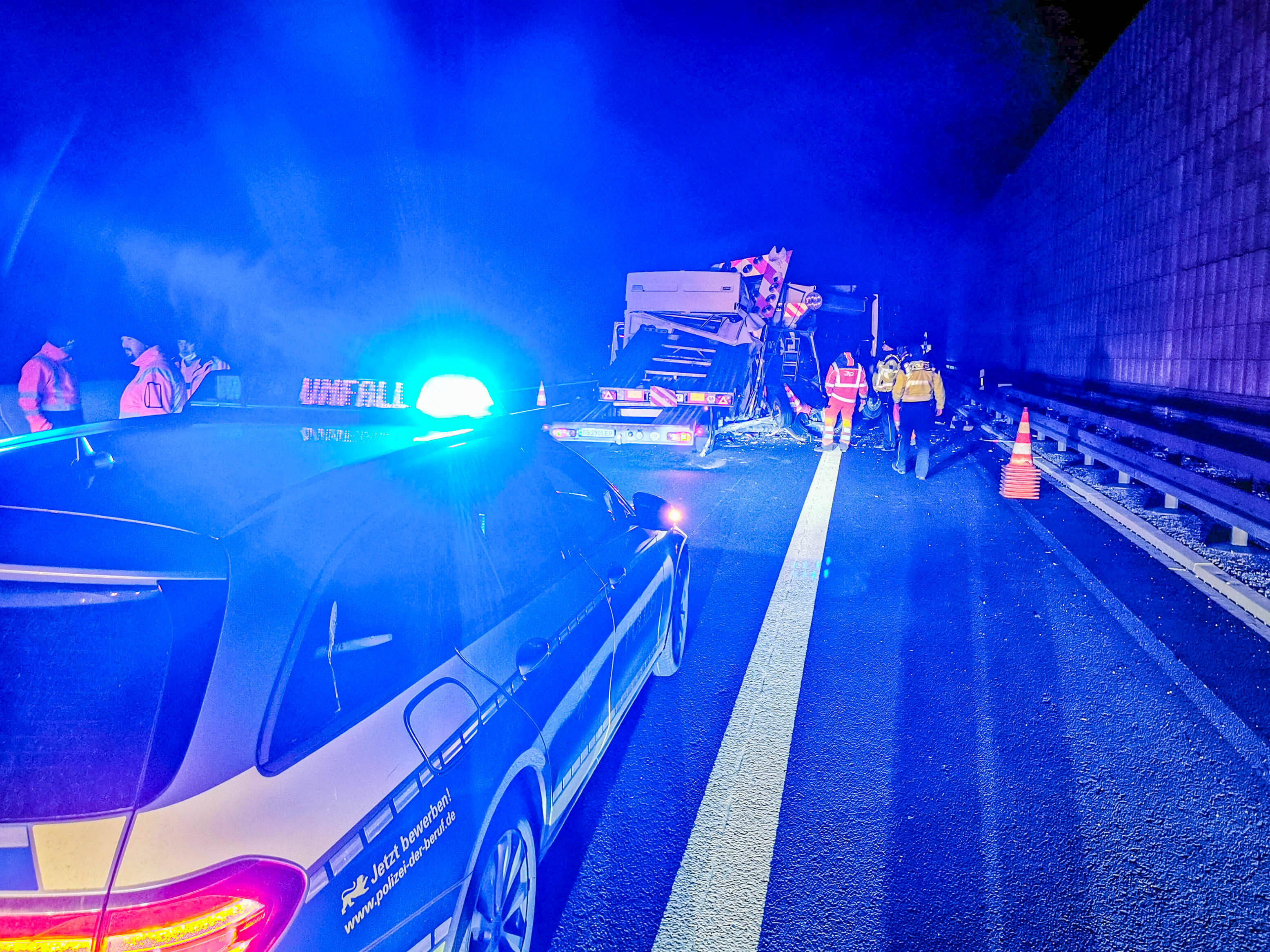 Lehrerin auf der A9 erschossen: Tragisches Ende bringt erschreckende Wahrheit ans Licht